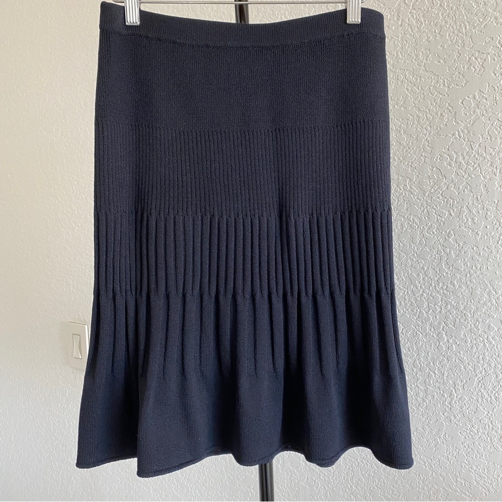 St. John black Santana Knit Skirt - Picture 4 of 7